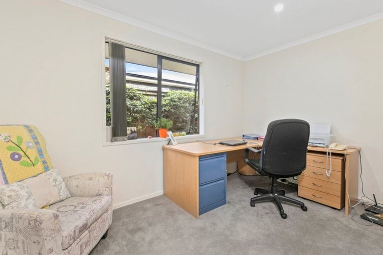 Photo of property in 19 Horsley Grove, Pyes Pa, Tauranga, 3112