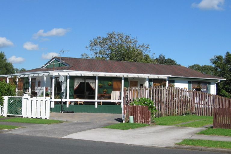Photo of property in 63 Marendellas Drive, Bucklands Beach, Auckland, 2014