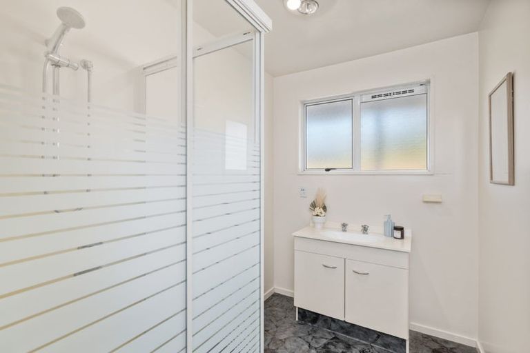 Photo of property in 15 Springswood Grove, Springlands, Blenheim, 7201