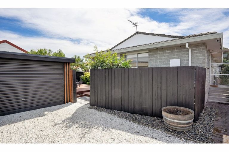 Photo of property in 2/19 Walton Street, Sydenham, Christchurch, 8023
