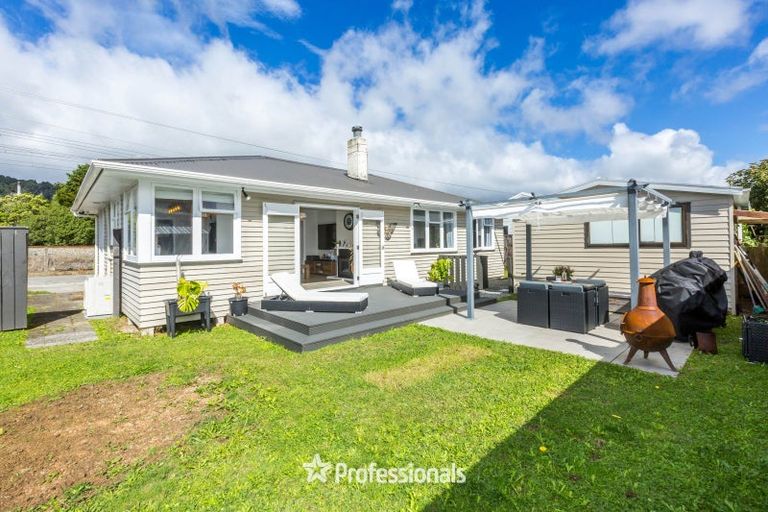 Photo of property in 28b Blenheim Street, Upper Hutt Central, Upper Hutt, 5018