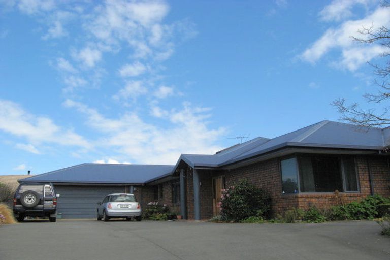 Photo of property in 68 Hewitts Road, Woodend, 7610