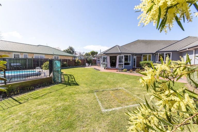 Photo of property in 4 Stanton Place, Woodend, 7610