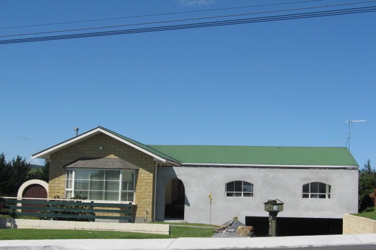 Photo of property in 26 Mcvie Road, Huntly, 3700