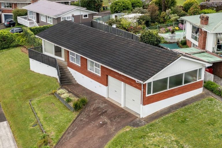 Photo of property in 1 Elizabeth Street, Pakuranga, Auckland, 2010