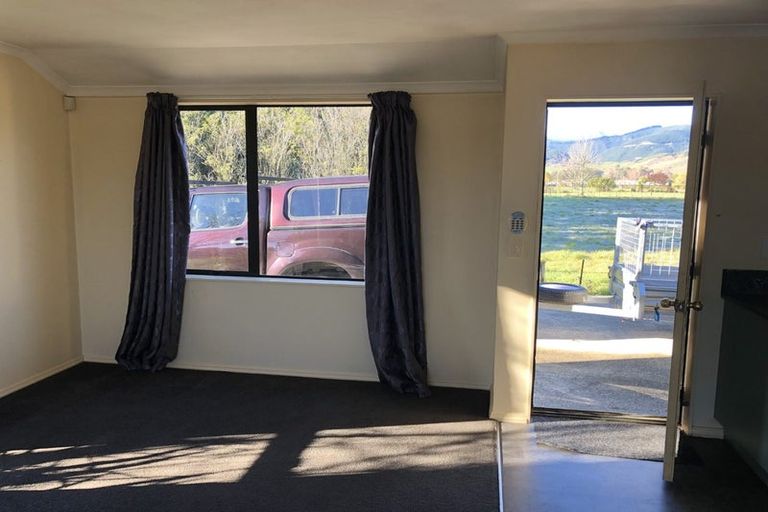 Photo of property in 10 Longfields Road, Brightwater, 7022