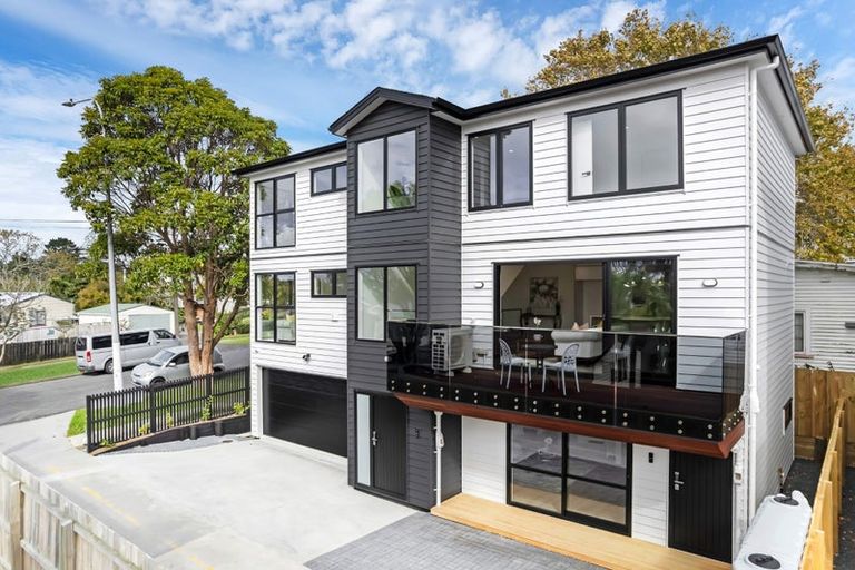 Photo of property in 16a Brandon Road, Glen Eden, Auckland, 0602