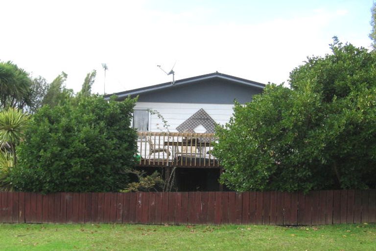 Photo of property in 29 Borich Road, Sunnyvale, Auckland, 0612