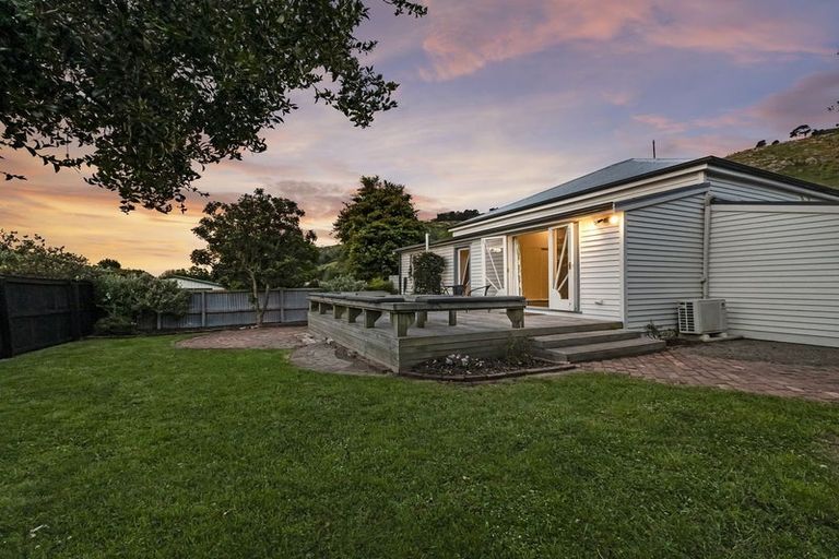 Photo of property in 79 Bridle Path Road, Heathcote Valley, Christchurch, 8022
