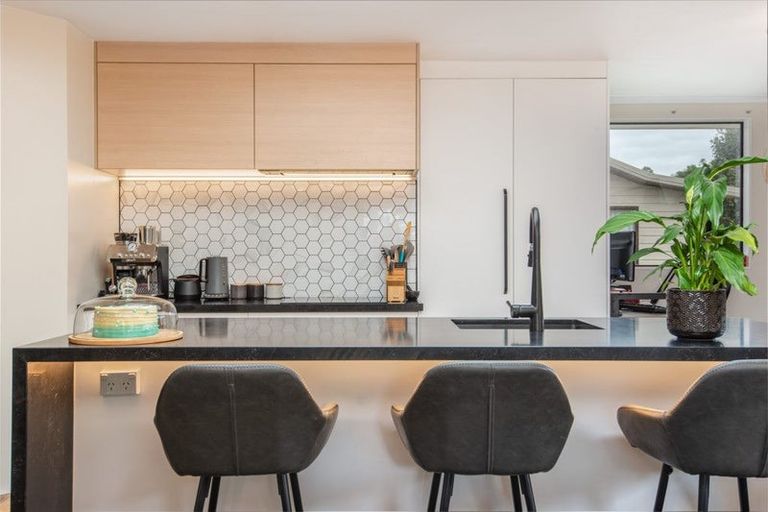 Photo of property in 5/27 Saint Albans Street, Bradford, Dunedin, 9011