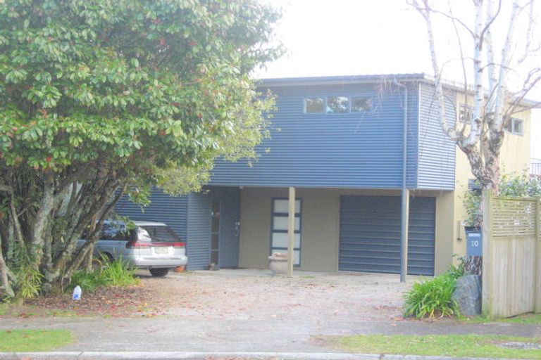 Photo of property in 10 Kapuka Place, Wharewaka, Taupo, 3330