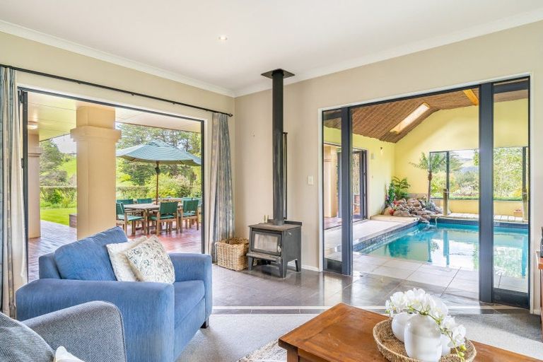 Photo of property in 43 Tvl Road, Blue Mountains, Upper Hutt, 5371