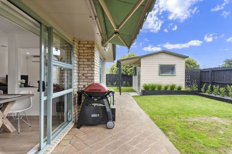 Photo of property in 11 Checkerberry Court, Henderson, Auckland, 0612