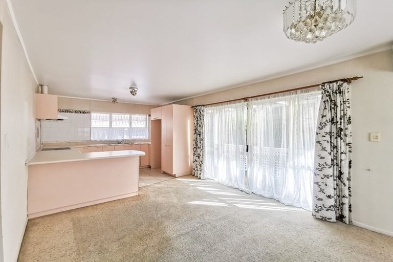 Photo of property in 27b Central Park Drive, Te Atatu South, Auckland, 0610