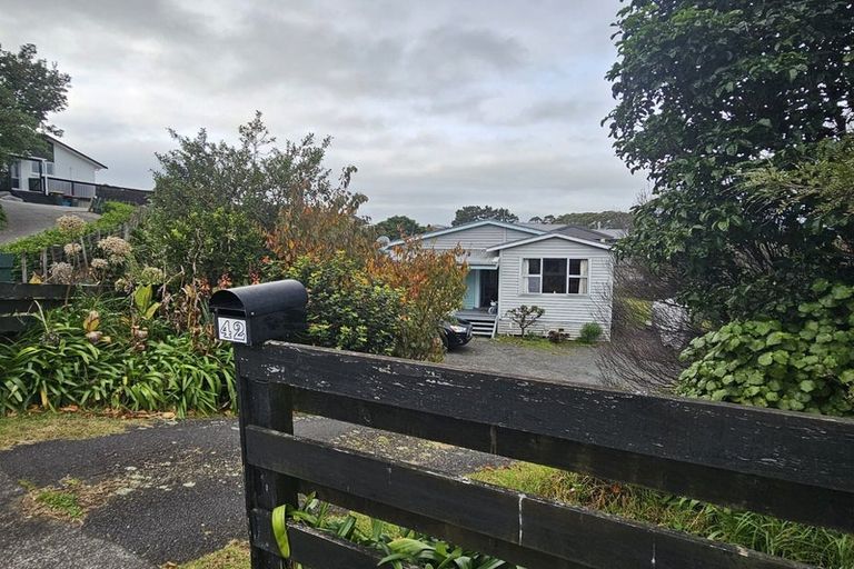 Photo of property in 42 Hobart Drive, Spotswood, New Plymouth, 4310