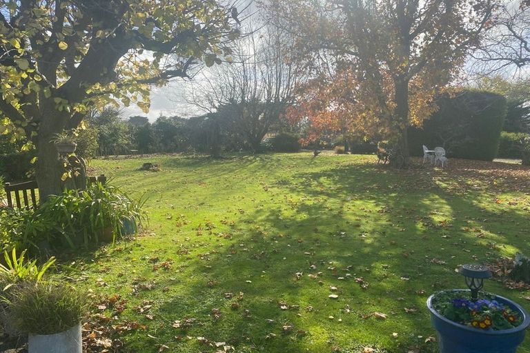 Photo of property in 331 Kairanga Bunnythorpe Road, Bunnythorpe, Palmerston North, 4478
