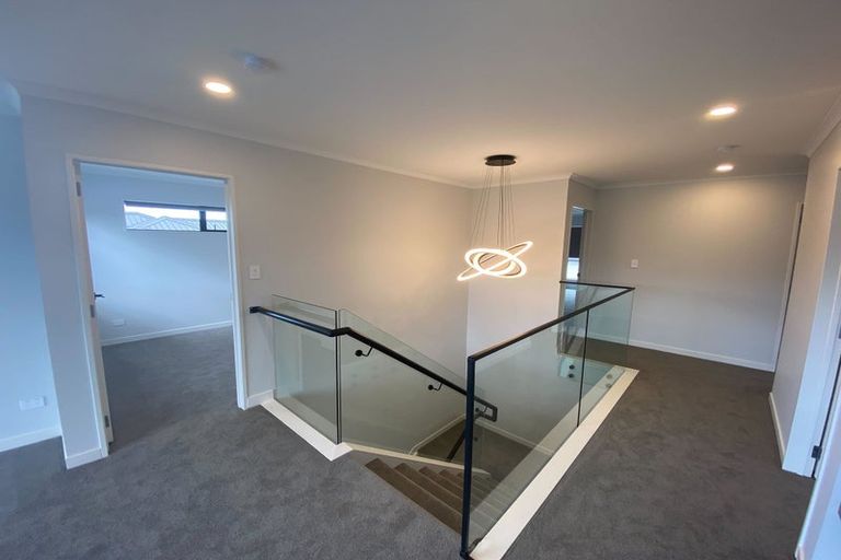 Photo of property in 26 Bine Crescent, Orewa, 0931