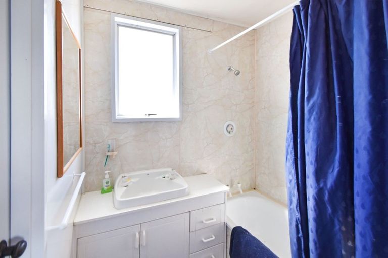 Photo of property in 38 Tekapo Drive, Twizel, 7901