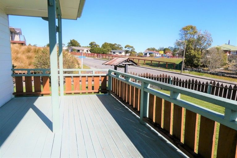 Photo of property in 3 Stirling Drive, Greymouth, 7805