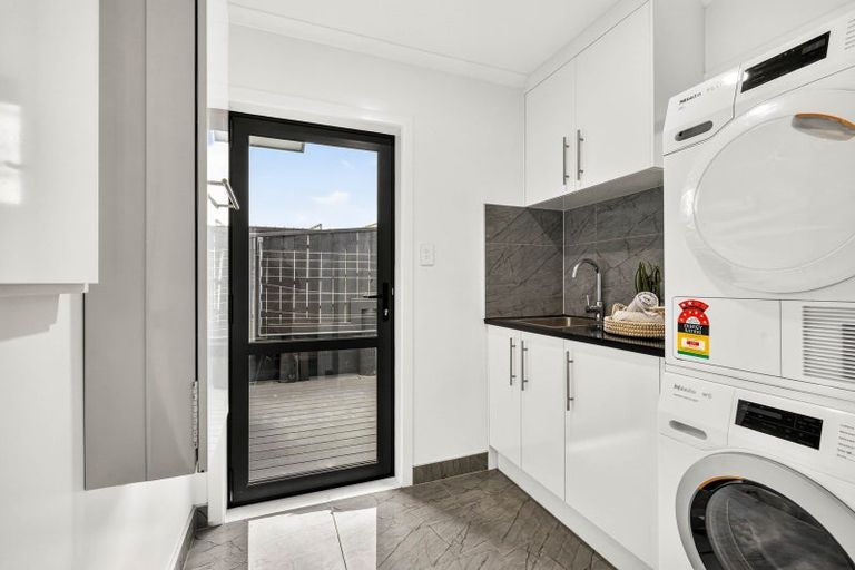 Photo of property in 2 Dulverton Rise, Flagstaff, Hamilton, 3210