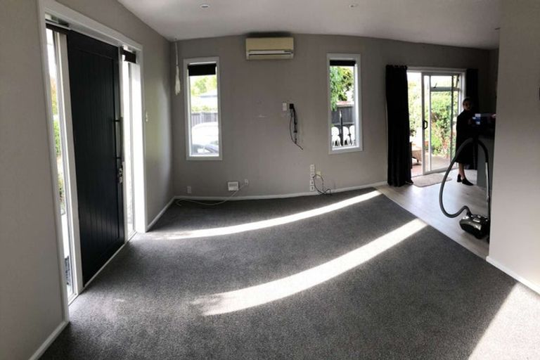 Photo of property in 8 Keighleys Road, Bromley, Christchurch, 8062