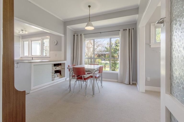 Photo of property in 5 Ruataniwha Street, Waipukurau, 4200