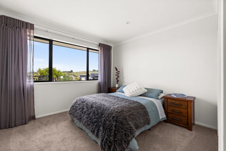 Photo of property in 10 Quarry Ridge, Poraiti, Napier, 4182