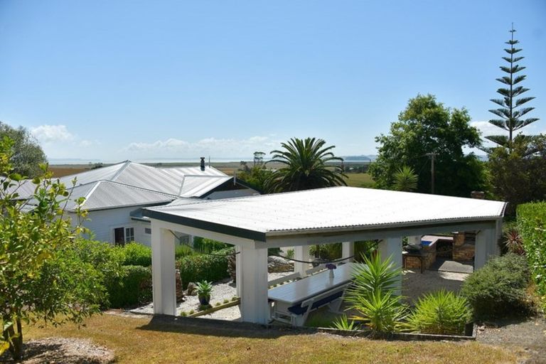 Photo of property in 3221 Kaipara Coast Highway, Glorit, Warkworth, 0984