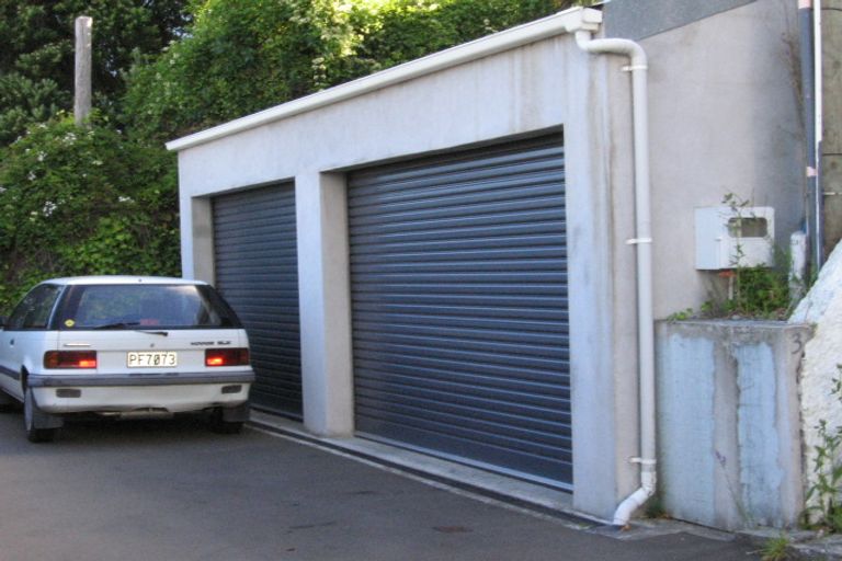 Photo of property in 2 Maurice Terrace, Te Aro, Wellington, 6011