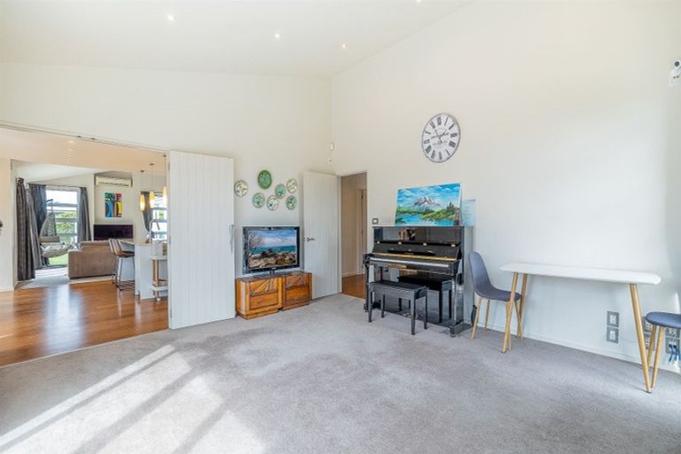Photo of property in 3 Eaglesome Avenue, Aidanfield, Christchurch, 8025