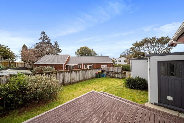 Photo of property in 4/311 Carrington Street, Vogeltown, New Plymouth, 4310