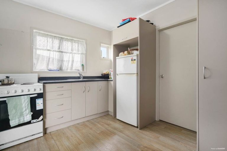 Photo of property in 11a Vine Street, Mangere East, Auckland, 2024
