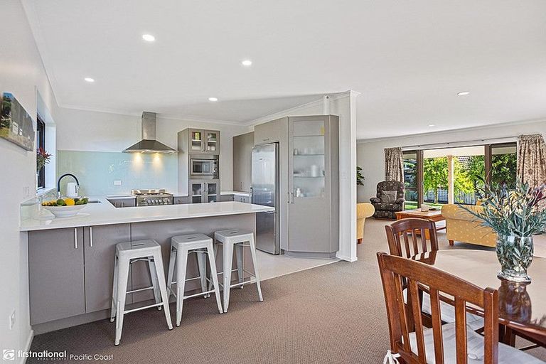 Photo of property in 39 Browns Drive, Waihi Beach, 3611