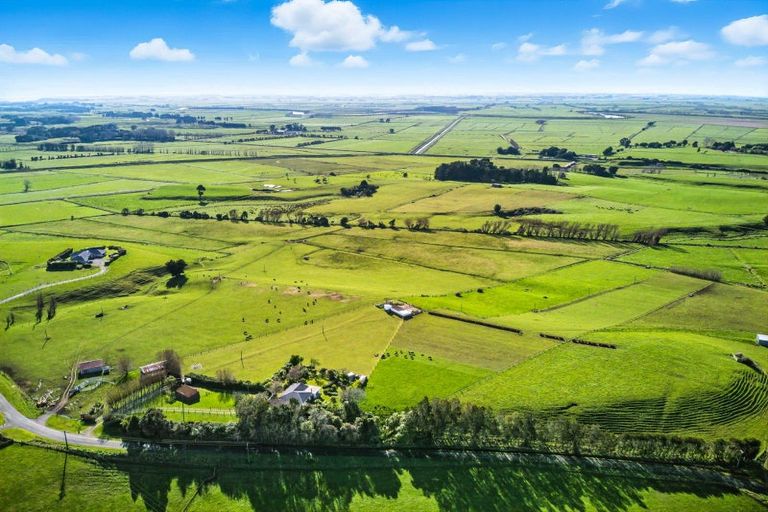 Photo of property in 208 Kukutauaki Road, Koputaroa, Levin, 5575