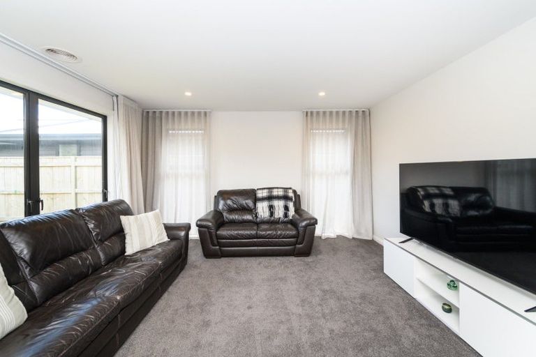 Photo of property in 51 Freedom Drive, Kelvin Grove, Palmerston North, 4414