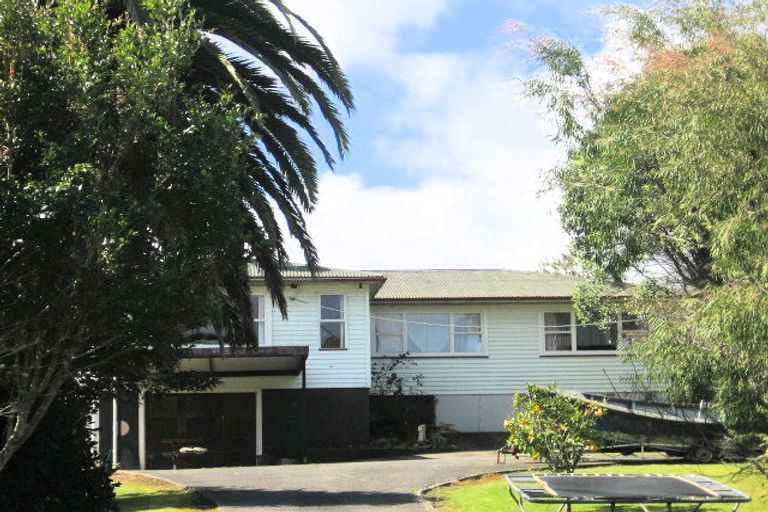 Photo of property in 42 Bickerstaffe Road, Maungaturoto, 0520