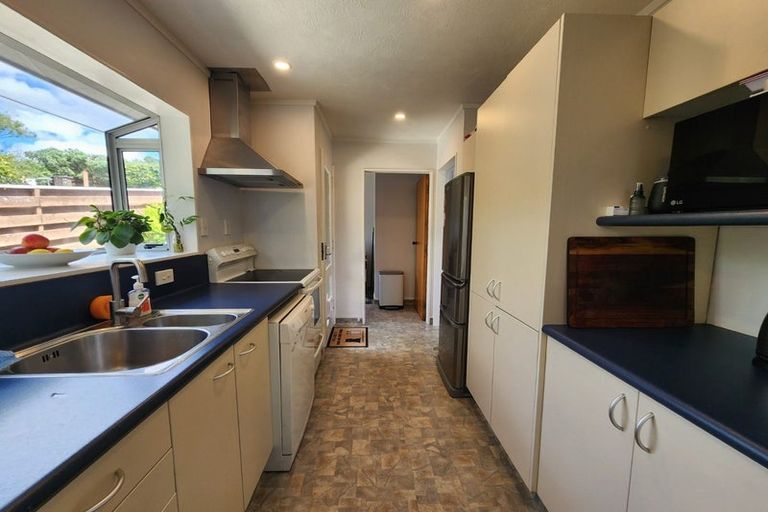 Photo of property in 2 Thimble Lane, Whitby, Porirua, 5024