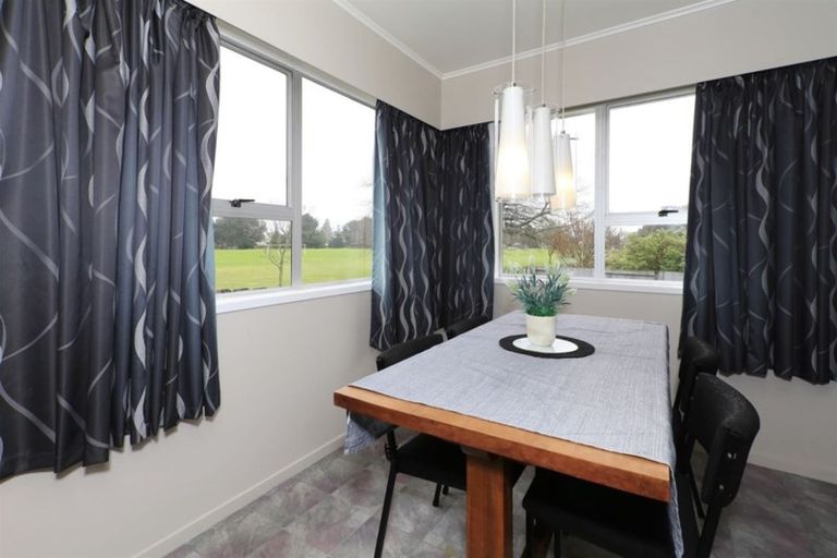 Photo of property in 7b Crescent Court, Melville, Hamilton, 3206