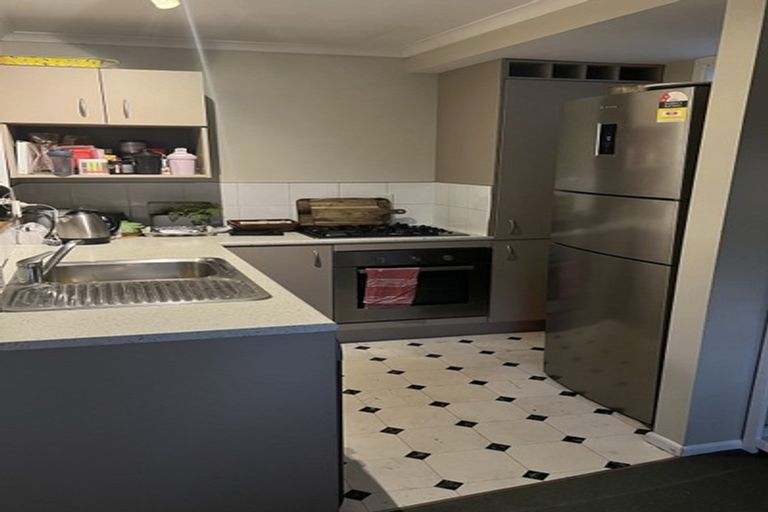 Photo of property in 122a Brougham Street, Mount Victoria, Wellington, 6011