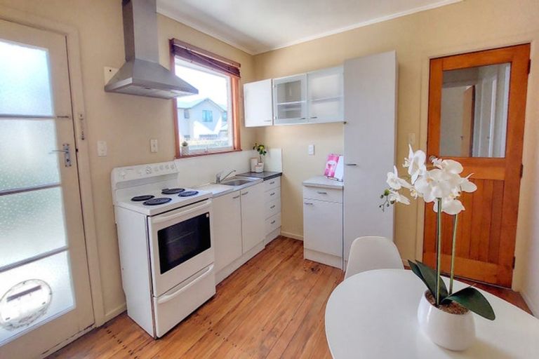 Photo of property in 4/98 Mathesons Road, Phillipstown, Christchurch, 8011