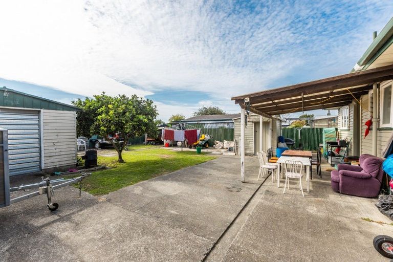Photo of property in 6 Wordsworth Crescent, Maraenui, Napier, 4110
