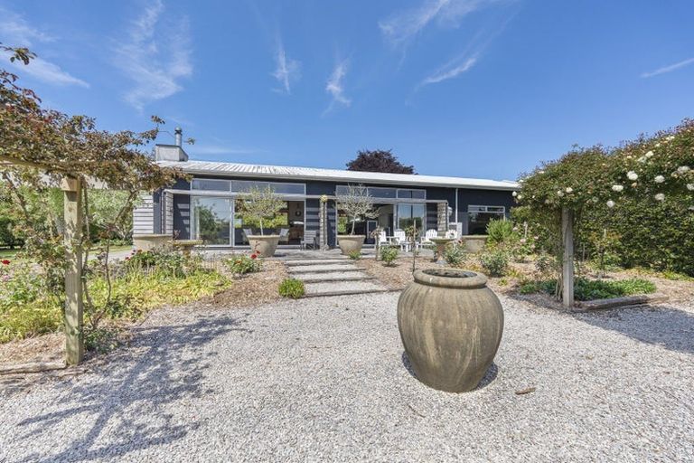 Photo of property in 47 Atkinson Road, Hurworth, New Plymouth, 4371