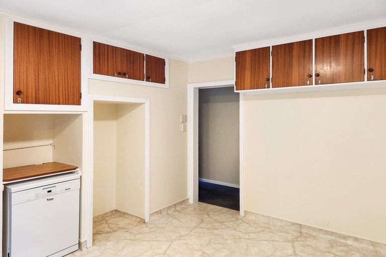 Photo of property in 135 Moohan Street, Wainuiomata, Lower Hutt, 5014