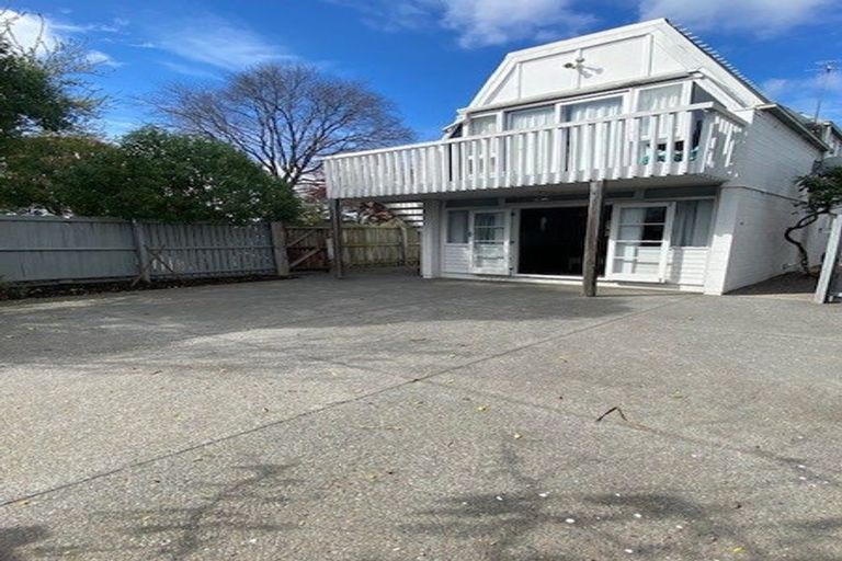 Photo of property in 1/195 Kilmore Street, Christchurch Central, Christchurch, 8013