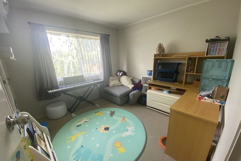 Photo of property in 2 Damson Place, Bucklands Beach, Auckland, 2012