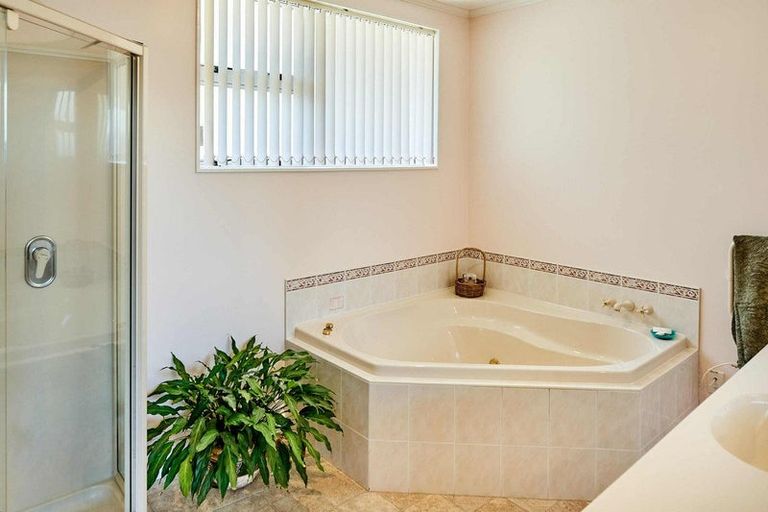 Photo of property in 101 Pope Street, Camborne, Porirua, 5026