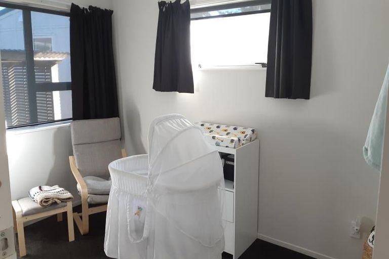 Photo of property in 11 Henry Curd Terrace, Pukekohe, 2120