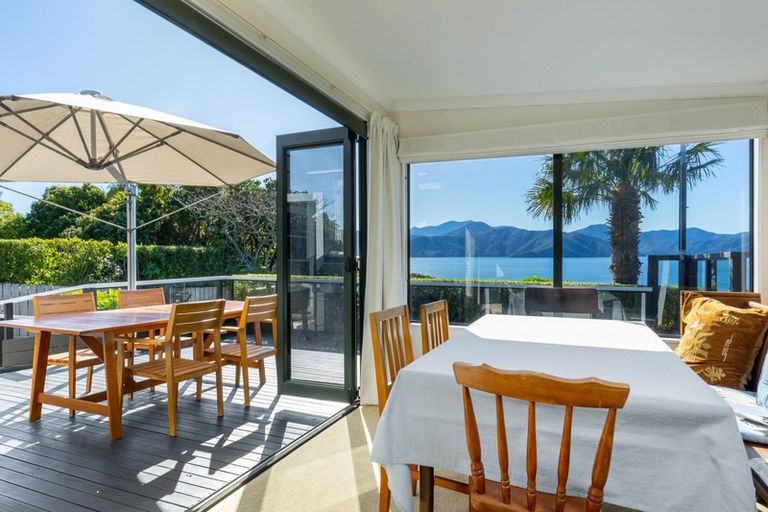 Photo of property in 313 Port Underwood Road, Whatamango Bay, Picton, 7281