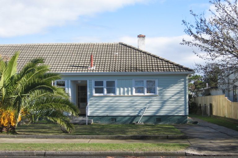 Photo of property in 31 Barker Road, Marewa, Napier, 4110