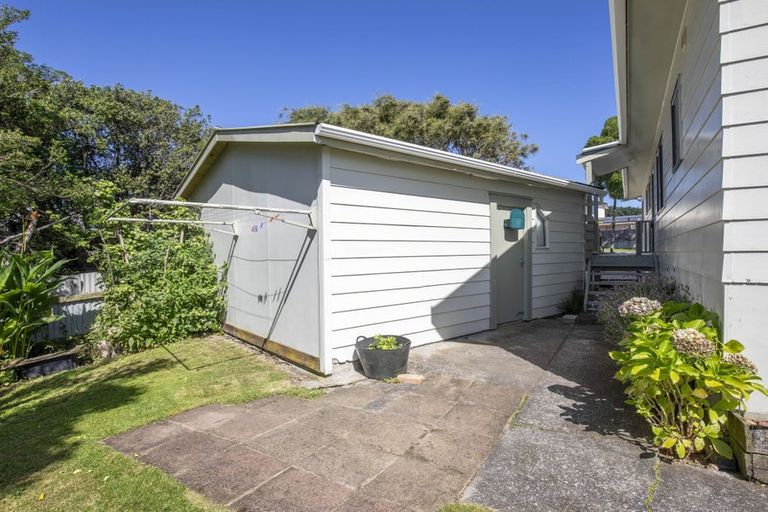 Photo of property in 6 Moki Street, Titahi Bay, Porirua, 5022